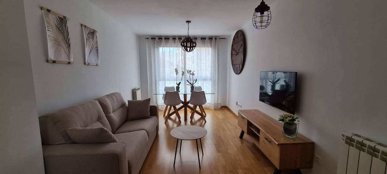 El Llano Zaragoza Apartment ภายนอก รูปภาพ
